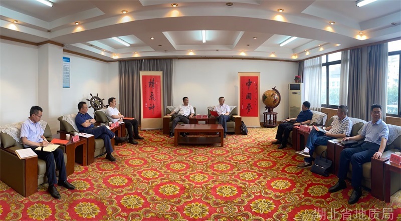 局領導赴中國(guó)煤炭地(dì)質湖(hú)北(běi)局中國(guó)冶金(jīn)地(dì)質中南(nán)局學習(xí)考察