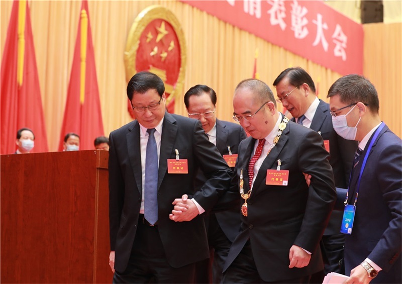 牢記囑托感恩奮進、弘揚偉大(dà)抗疫精神!今天,湖(hú)北(běi)隆重舉行(xíng)這(zhè)場(chǎng)表彰大(dà)會(huì)