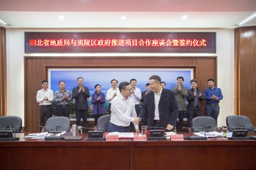 局黨委書(shū)記、局長(cháng)朱厚倫到(dào)七隊開(kāi)展“督查•服務•調研”活動