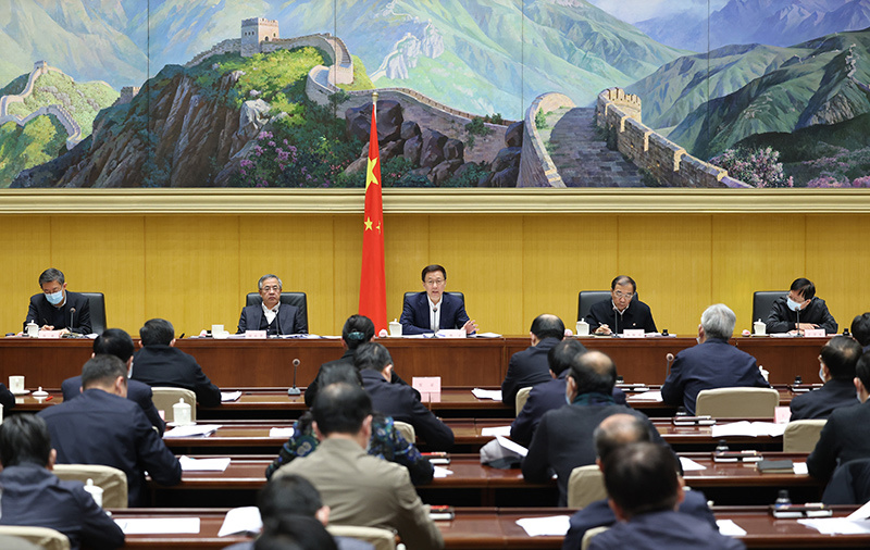 韓正主持召開(kāi)農(nóng)村(cūn)亂占耕地(dì)建房(fáng)問(wèn)題專項整治工(gōng)作(zuò)會(huì)議(yì)并講話(huà)