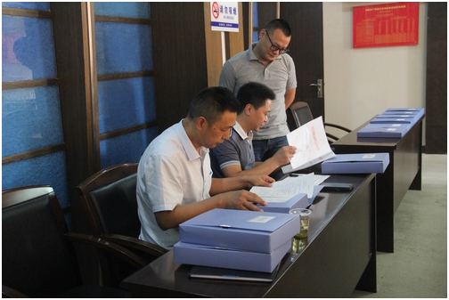 湖(hú)北(běi)省“七五”普法中期督查組督查省測繪地(dì)理(lǐ)信息局普法工(gōng)作(zuò)