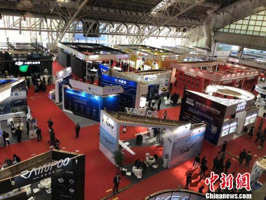 無人(rén)機(jī)無人(rén)船(chuán)加入中國(guó)測繪裝備“大(dà)軍”