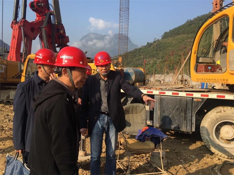 局安全督查組到(dào)七隊開(kāi)展安全檢查