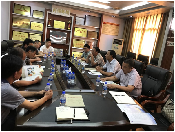 副隊長(cháng)王愛(ài)軍一(yī)行(xíng)去(qù)江西(xī)省地(dì)礦局九一(yī)二大(dà)隊開(kāi)展業(yè)務交流